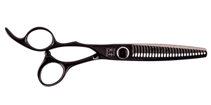 Geisha is a 26-tooth medium texturizing shear that will float through your client’s hair. Each tooth is micro serrated and perfectly arched, allowing the hair to sli{{ product.title | escape }} - High-Quality Professional Hairdressing Scissors